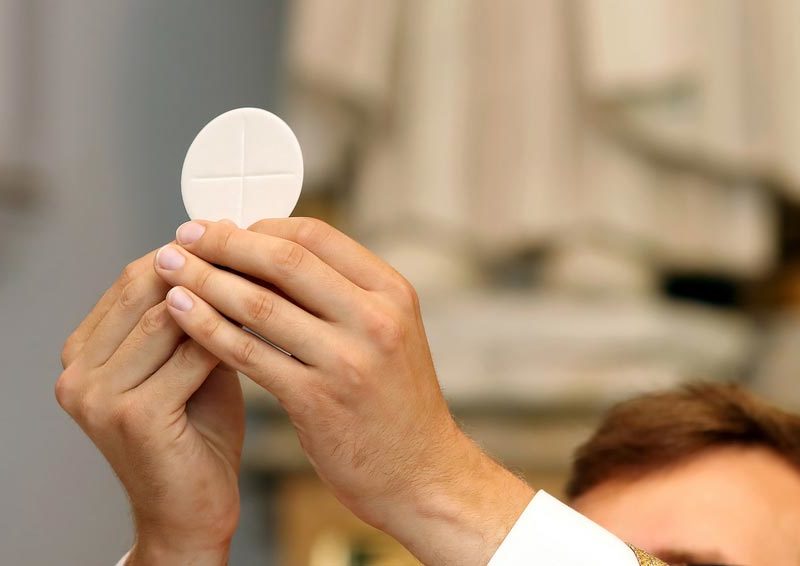 MESSE D&rsquo;ACTION DE GRACE A L&rsquo;OCCASION DU DEPART DES SERVANTES DE MARIE.